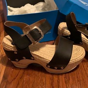 John Fluevog Mountain Rushmore Clog 6